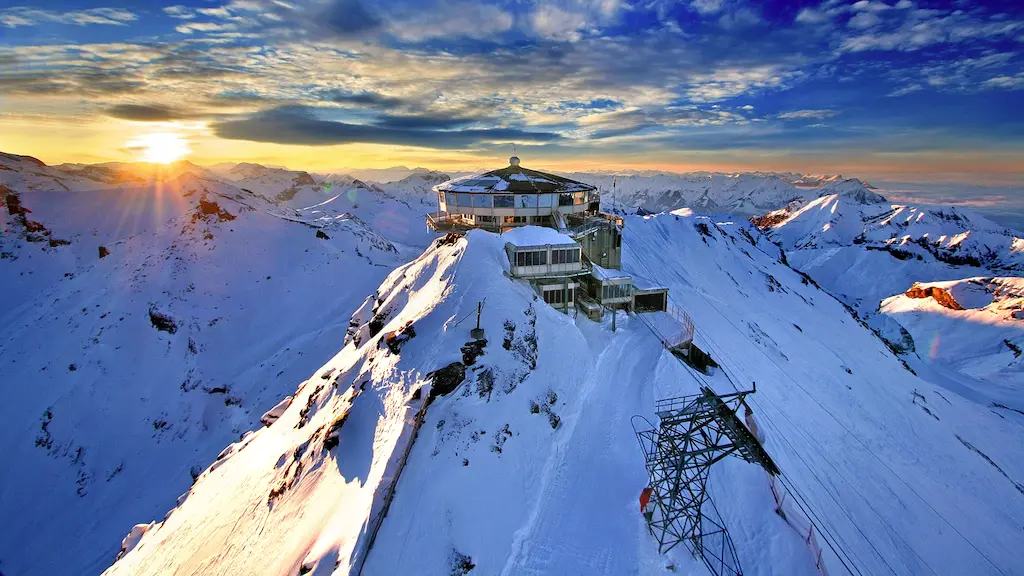 Top 7 Snowiest Resorts in France For Families 