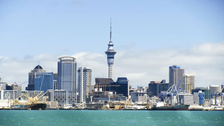 new-zealand-10-things-to-do-in-Auckland-and-Wellington